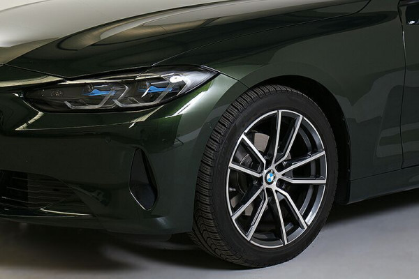 BMW 4 Serie Cabrio 430iA ** LASER, NAVI+, BRUIN LEDER, NEKVERW, 18-inch LMV, VERW. STUUR ** 1e EIG - UNFALLFREI ** ** INFORMEER OOK NAAR ONZE AANTREKKELIJKE FINANCIAL-LEASE TARIEVEN **