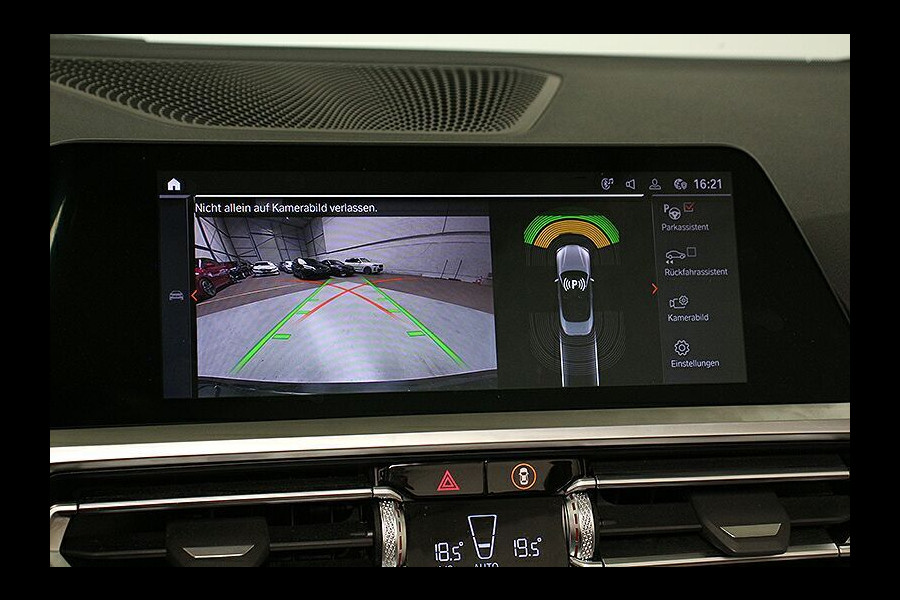 BMW 4 Serie Cabrio 430iA ** LASER, NAVI+, BRUIN LEDER, NEKVERW, 18-inch LMV, VERW. STUUR ** 1e EIG - UNFALLFREI ** ** INFORMEER OOK NAAR ONZE AANTREKKELIJKE FINANCIAL-LEASE TARIEVEN **