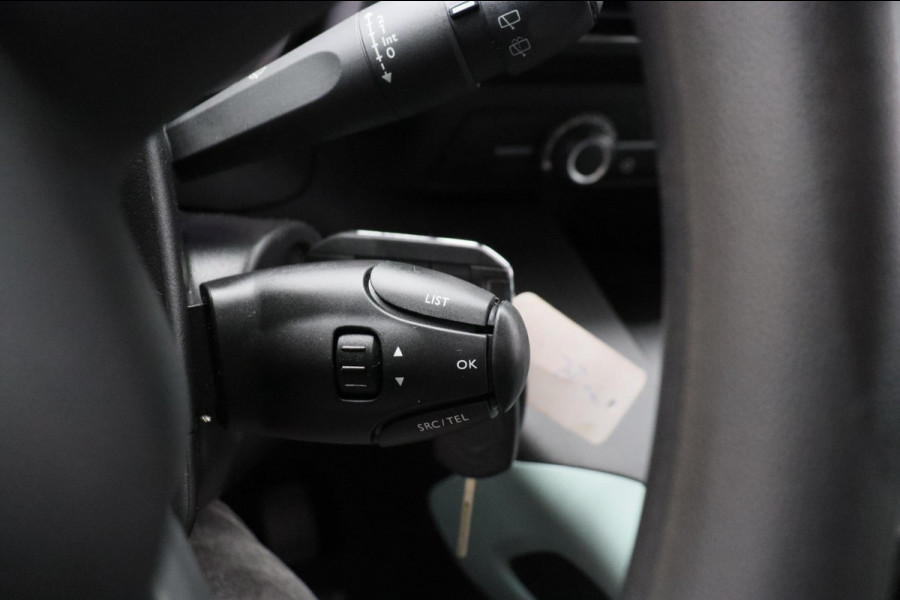 Citroën Berlingo 1.2 PureTech Feel 5-Persoons Airco Cruise/control