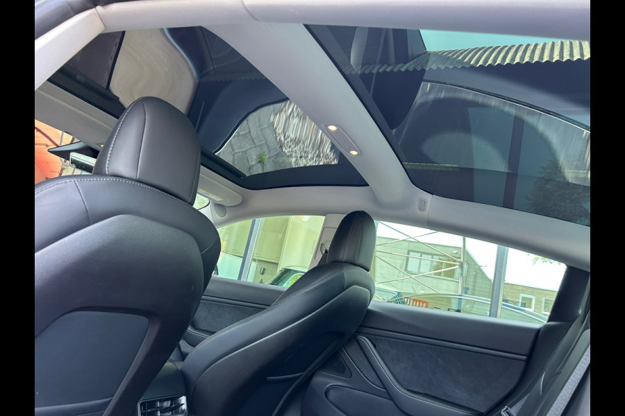 Tesla Model 3 Standard RWD Plus 60 kWh 87% SOH Trekhaak (1.000kg) 1e Eigenaar Rijklaarprijs!