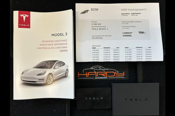 Tesla Model 3 Standard RWD Plus 60 kWh 87% SOH Trekhaak (1.000kg) 1e Eigenaar Rijklaarprijs!