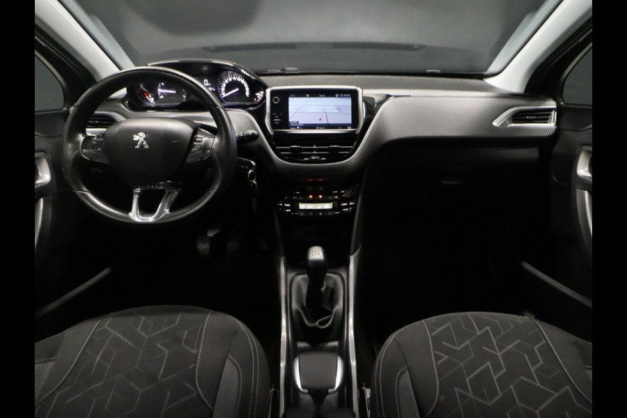 Peugeot 2008 1.2 PureTech Allure [NAVIGATIE, APPLE CARPLAY, ANDROID, CLIMATE CONTROL, PARKEERSENSOR, CRUISE CONTROL, NIEUWSTAAT]