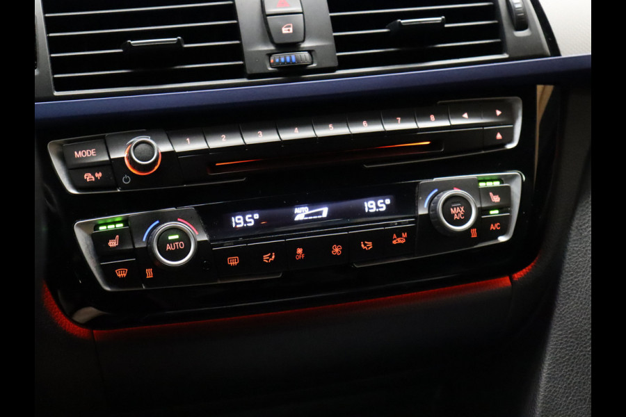 BMW 3 Serie Touring 320i Corporate Lease High Executive M Sport [APPLE CARPLAY, VOL LEDER, GROOT NAVI, STOELVERWARMING, CRUISE, NIEUWSTAAT]