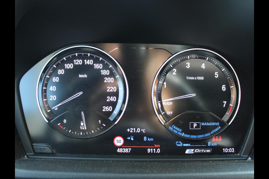 BMW X2 xDrive25e High Executive | ELEKTRISCH SCHUIFDAK | HARMAN KARDON |