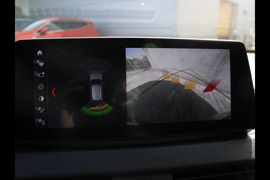 BMW X2 xDrive25e High Executive | ELEKTRISCH SCHUIFDAK | HARMAN KARDON |