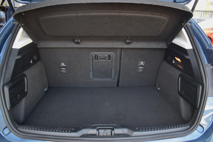 Ford Focus 1.0 EcoBoost Titanium X Business | CarPlay | Stuur- en Stoelverw. | Half Leer