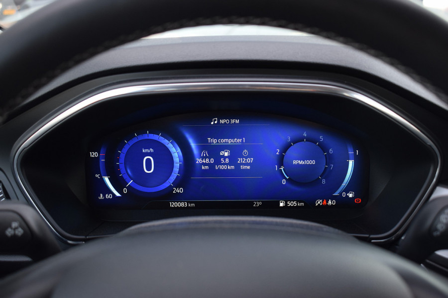 Ford Focus 1.0 EcoBoost Titanium X Business | CarPlay | Stuur- en Stoelverw. | Half Leer