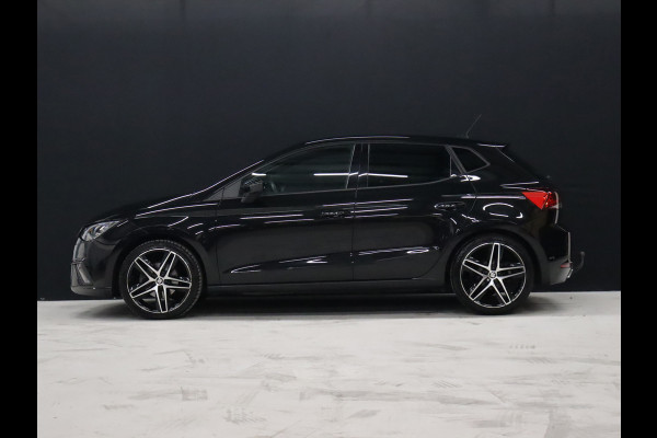 Seat Ibiza 1.0 TSI FR Business Intense [BEATS, TREKHAAK, APPLE CARPLAY, ANDROID, CAMERA, DIGITAL COCKPIT, NIEUWSTAAT]