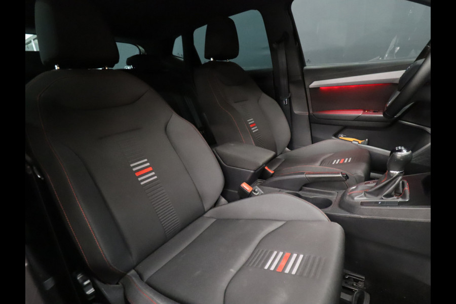 Seat Ibiza 1.0 TSI FR Business Intense [BEATS, TREKHAAK, APPLE CARPLAY, ANDROID, CAMERA, DIGITAL COCKPIT, NIEUWSTAAT]