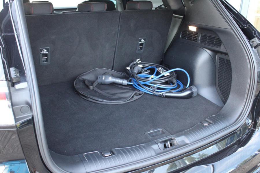 Ford Kuga 2.5 PHEV ST-Line | Winter Pack | Camera | Cruise Control | Navigatie |