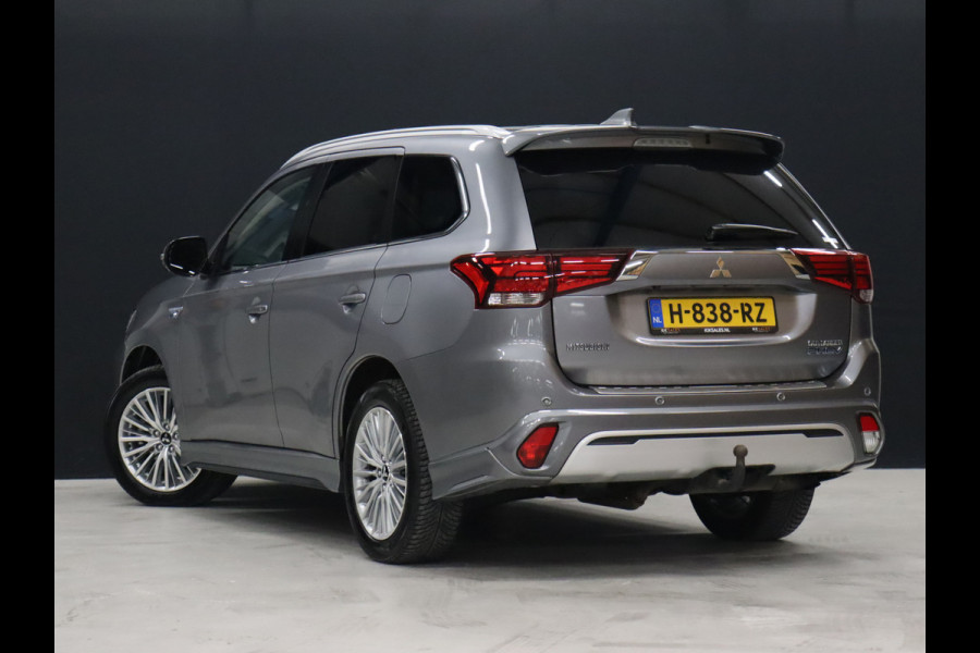 Mitsubishi Outlander 2.4 PHEV Intense S [TREKHAAK, CAMERA, STOELVERWARMING, HALF LEDER, PDC V+A, CRUISE, CLIMATE, NIEUWSTAAT]