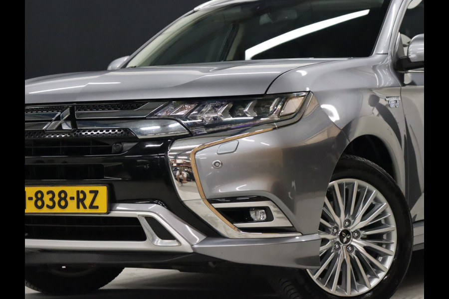 Mitsubishi Outlander 2.4 PHEV Intense S [TREKHAAK, CAMERA, STOELVERWARMING, HALF LEDER, PDC V+A, CRUISE, CLIMATE, NIEUWSTAAT]