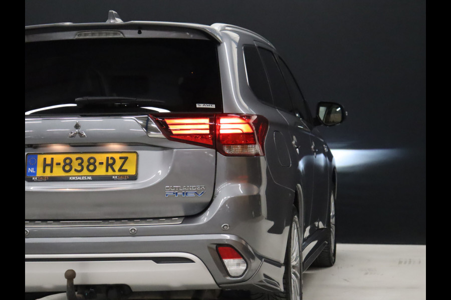 Mitsubishi Outlander 2.4 PHEV Intense S [TREKHAAK, CAMERA, STOELVERWARMING, HALF LEDER, PDC V+A, CRUISE, CLIMATE, NIEUWSTAAT]