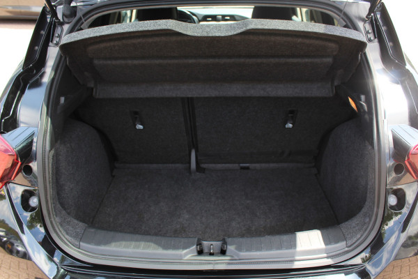 Nissan Micra 0.9 IG-T Tekna / Camera / Navigatie / 17'' / Premium Audio / Keyless / DAB / Cruise Control