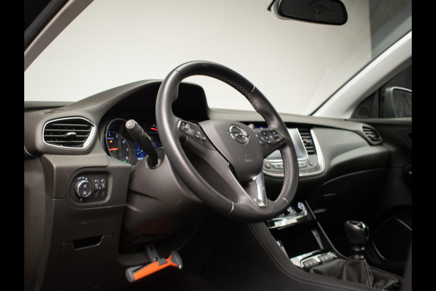 Opel Grandland X 1.2 Turbo Innovation Sport (APPLE CARPLAY,NAVI,PDC,LED,CRUISE,CLIMATE,SPORTSTOELEN,LM VELGEN,NETTE STAAT)