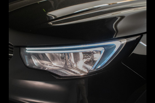 Opel Grandland X 1.2 Turbo Innovation Sport (APPLE CARPLAY,NAVI,PDC,LED,CRUISE,CLIMATE,SPORTSTOELEN,LM VELGEN,NETTE STAAT)