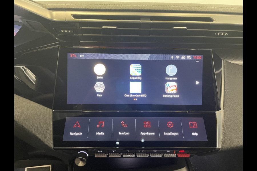 Peugeot 308 1.2 PureTech GT Climate control Adaptive cruise control Parkeersensoren Achteruitrijcamera Navigatie Voorstoelen verwarmd LED Apple Carplay/ Android Auto