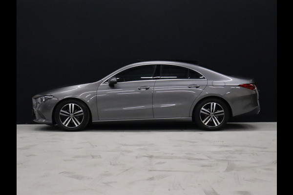 Mercedes-Benz CLA-Klasse 180 Business Solution Luxury [SCHUIFKANTELDAK, SFEERVERLICHTING, CAMERA, WIDESCREEN, VOL LEDER, STOELVERWARMING, PDC V+A, CRUISE, CLIMATE, NIEUWSTAAT]