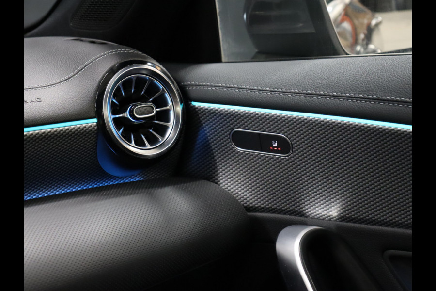 Mercedes-Benz CLA-Klasse 180 Business Solution Luxury [SCHUIFKANTELDAK, SFEERVERLICHTING, CAMERA, WIDESCREEN, VOL LEDER, STOELVERWARMING, PDC V+A, CRUISE, CLIMATE, NIEUWSTAAT]