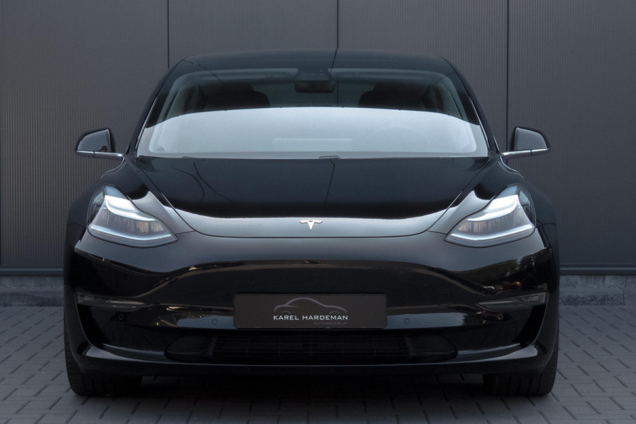 Tesla Model 3 Long Range AWD 75 kWh | AFNEEMBARE TREKHAAK | AUTOPILOT | 1STE EIGENAAR