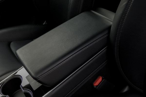 Tesla Model 3 Long Range AWD 75 kWh | AFNEEMBARE TREKHAAK | AUTOPILOT | 1STE EIGENAAR