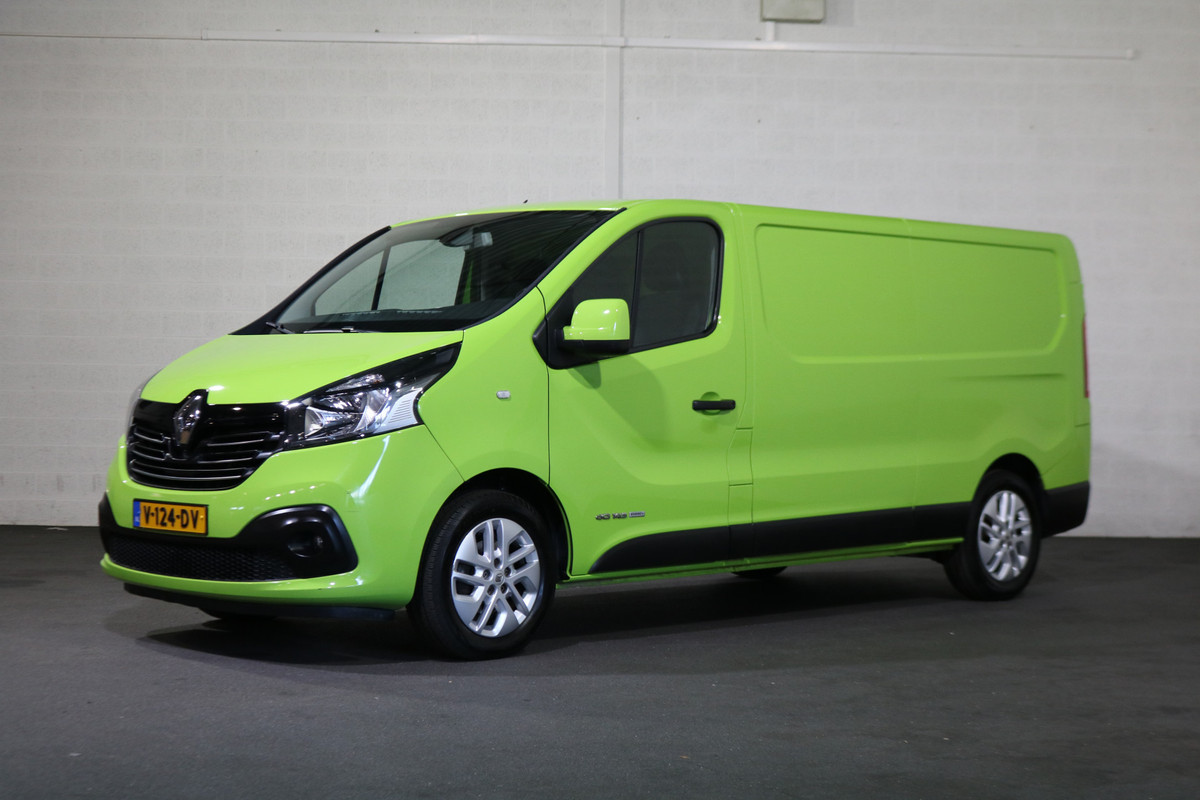 Renault Trafic 1.6 dCi 145pk L2 H1 Airco Trekhaak Camera Renault Trafic 1.6 dCi 145pk L2 H1 Airco Trekhaak Camera