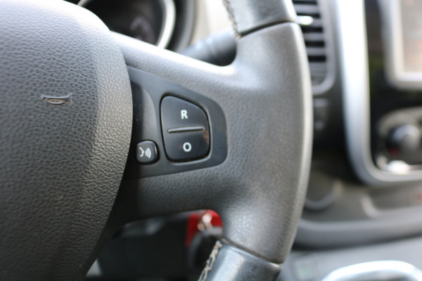 Renault Trafic 1.6 dCi 145pk L2 H1 Airco Trekhaak Camera