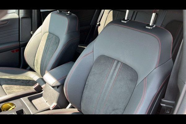 Ford Kuga 2.5 FHEV ST-Line X 190pk | Driver Assistance Pack | Technology Pack | Panoramadak | Geen stekker nodig | Winterpack | All Weather Banden | 1.600kg Trekgewicht