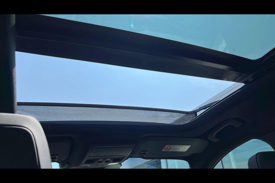 Ford Kuga 2.5 FHEV ST-Line X 190pk | Driver Assistance Pack | Technology Pack | Panoramadak | Geen stekker nodig | Winterpack | All Weather Banden | 1.600kg Trekgewicht