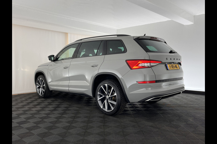 Škoda Kodiaq 1.5 TSI Sportline Business Aut. *LEATHER-ALCANTARA | FULL-LED | HEATED-SPORTSEATS | ADAPTIVE-CRUISE | MEMORY-PACK | DIGI-COCKPIT | CANTON-AUDIO | SHIFT-PADDLES | CARPLAY | AMBIENT-LIGHT | KEYLESS | DAB | 20''ALU*