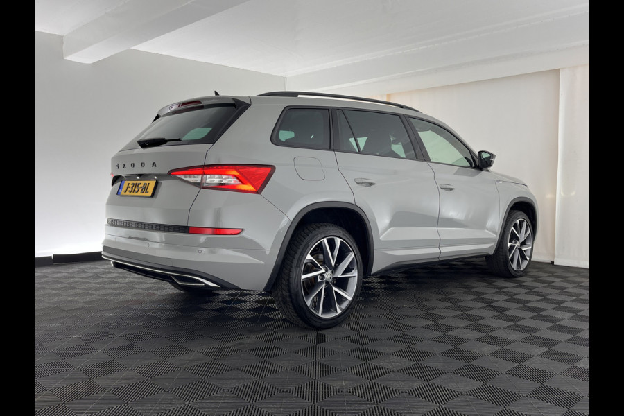 Škoda Kodiaq 1.5 TSI Sportline Business Aut. *LEATHER-ALCANTARA | FULL-LED | HEATED-SPORTSEATS | ADAPTIVE-CRUISE | MEMORY-PACK | DIGI-COCKPIT | CANTON-AUDIO | SHIFT-PADDLES | CARPLAY | AMBIENT-LIGHT | KEYLESS | DAB | 20''ALU*