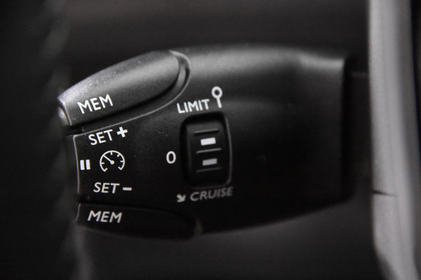 Peugeot 208 Active *1ste Eigenaar*Navigatie*Park assist*DAB*
