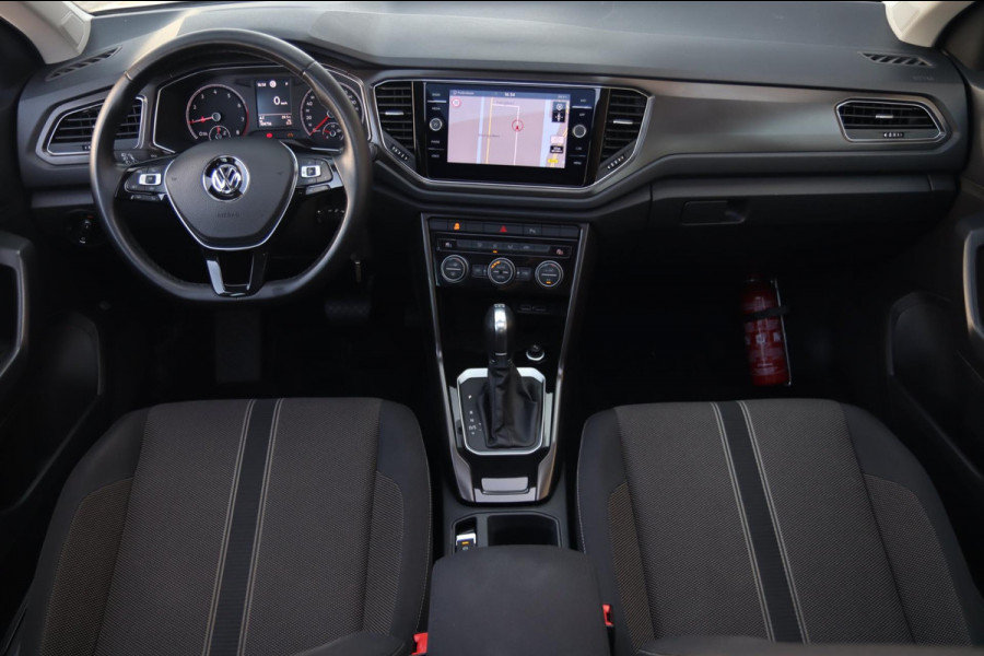 Volkswagen T-Roc 1.5 TSI Sport / PANODAK / DODEHOEK / ACC / CAMERA / CARPLAY