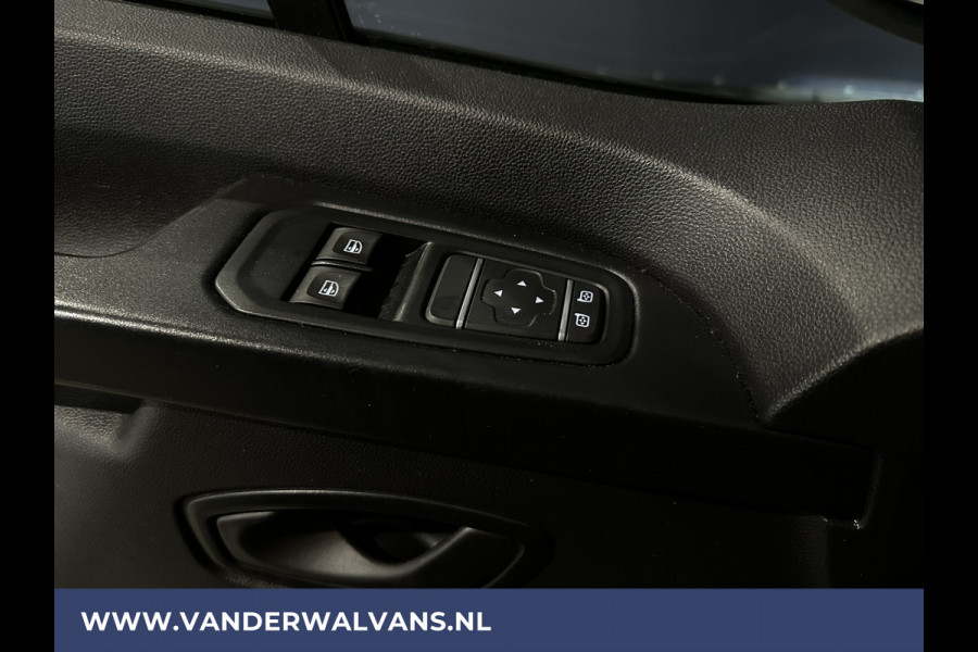 Renault Trafic 2.0 dCi L2H1 Euro6 Airco | Navigatie | LED | Trekhaak | Cruisecontrol | Parkeersensoren, Bijrijdersbank