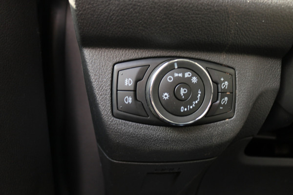 Ford Transit Courier 1.5 TDCI 100pk Euro 6 Limited Airco Navigatie BPM Vrij