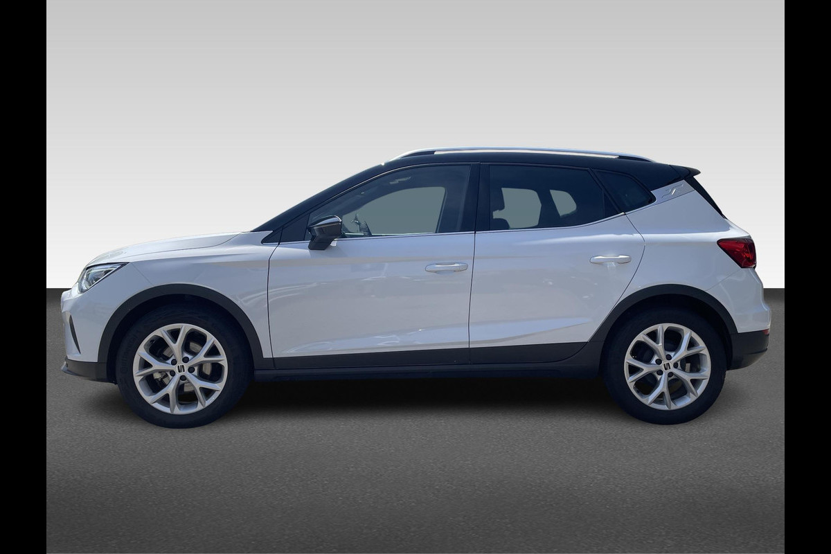 Seat Arona 1.0 EcoTSI FR Business Connect | zwart dak | Seat Arona 1.0 EcoTSI FR Business Connect | zwart dak |