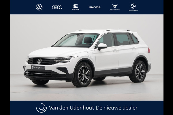 Volkswagen Tiguan 1.4 TSI 245pk eHybrid Navigatie Pdc Side Assist Acc 259