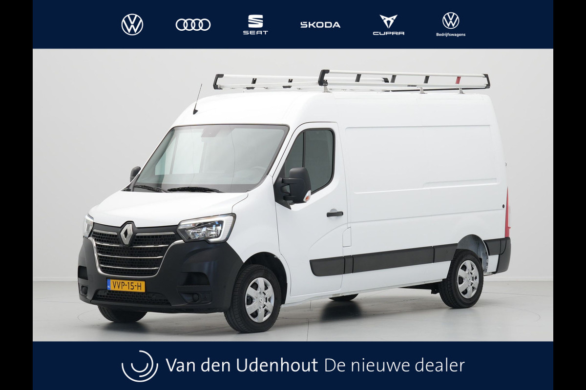 Renault Master T35 2.3 dCi 135 L2H2 Work Edition Navigatie Camera Trekhaak Imperial Carplay Renault Master T35 2.3 dCi 135 L2H2 Work Edition Navigatie Camera Trekhaak Imperial Carplay