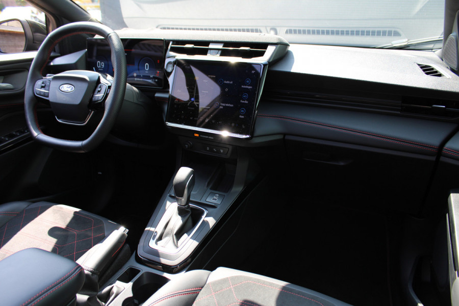 Ford Puma 1.0 EcoBoost Hybrid ST-Line X | Nieuw model | Trekhaak | BLIS | Carplay | Camera  | Adaptieve cruise