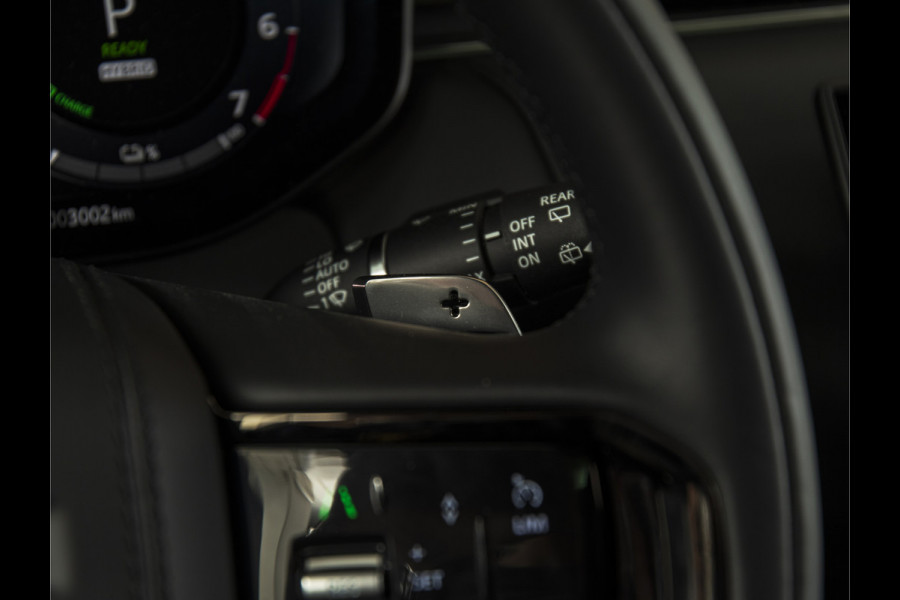 Land Rover Range Rover Sport 3.0 P550e Autobiography PHEV 23" | TOW | COMFORT PACK | BLACK EXT | MATTE