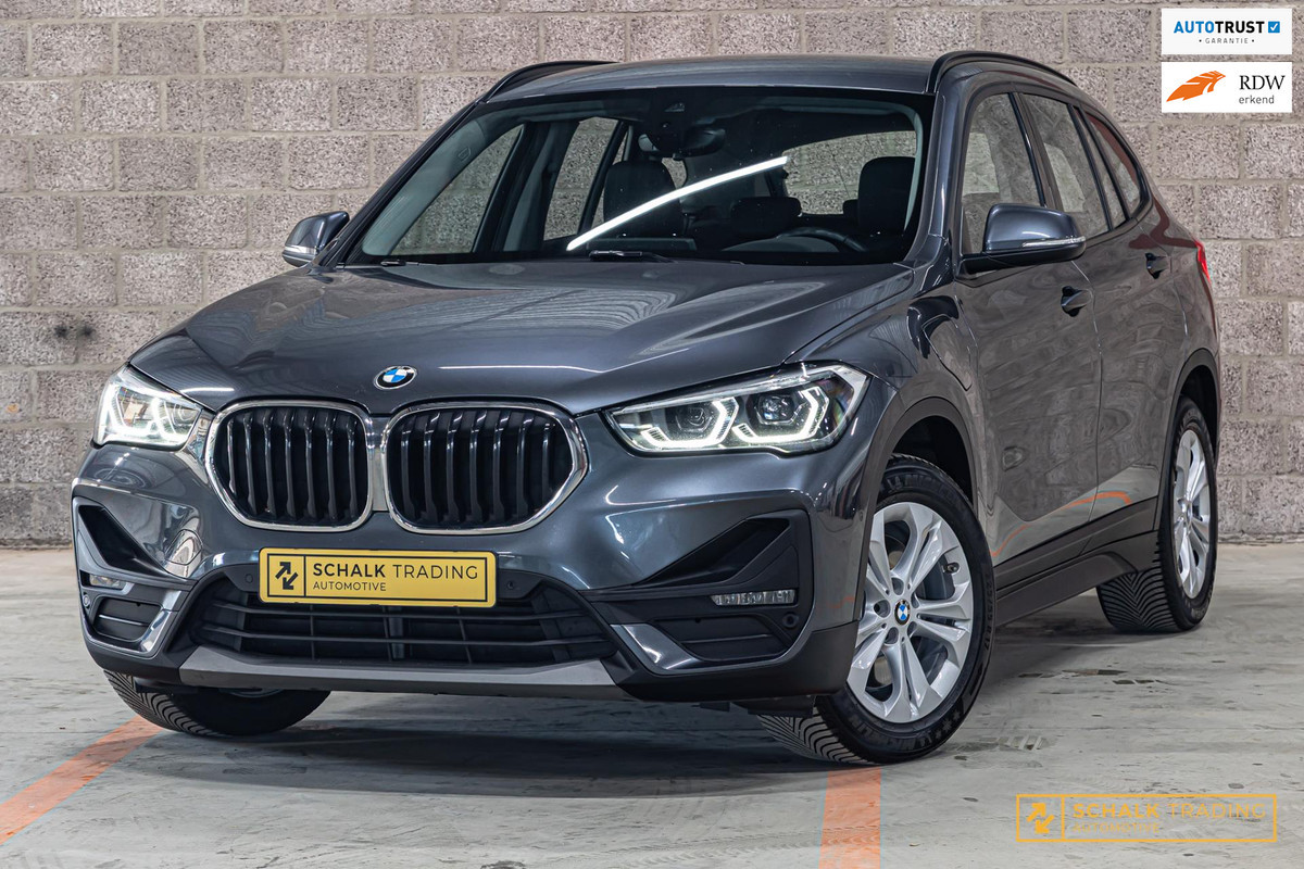 BMW X1 XDrive25e High Executive|Cam|LED|Leder|Carplay|Dealer BMW X1 XDrive25e High Executive|Cam|LED|Leder|Carplay|Dealer
