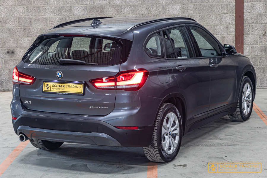 BMW X1 XDrive25e High Executive|Cam|LED|Leder|Carplay|Dealer