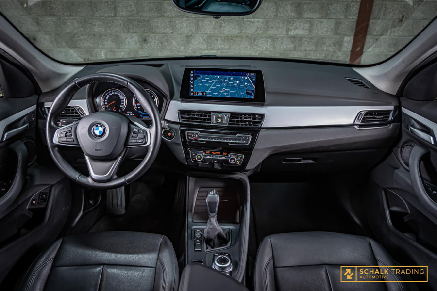 BMW X1 XDrive25e High Executive|Cam|LED|Leder|Carplay|Dealer