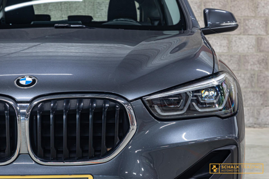 BMW X1 XDrive25e High Executive|Cam|LED|Leder|Carplay|Dealer