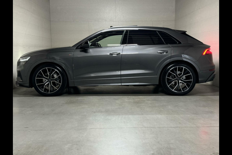 Audi Q8 55 TFSI Quattro S-Line Black Edition RS-Seats Pano