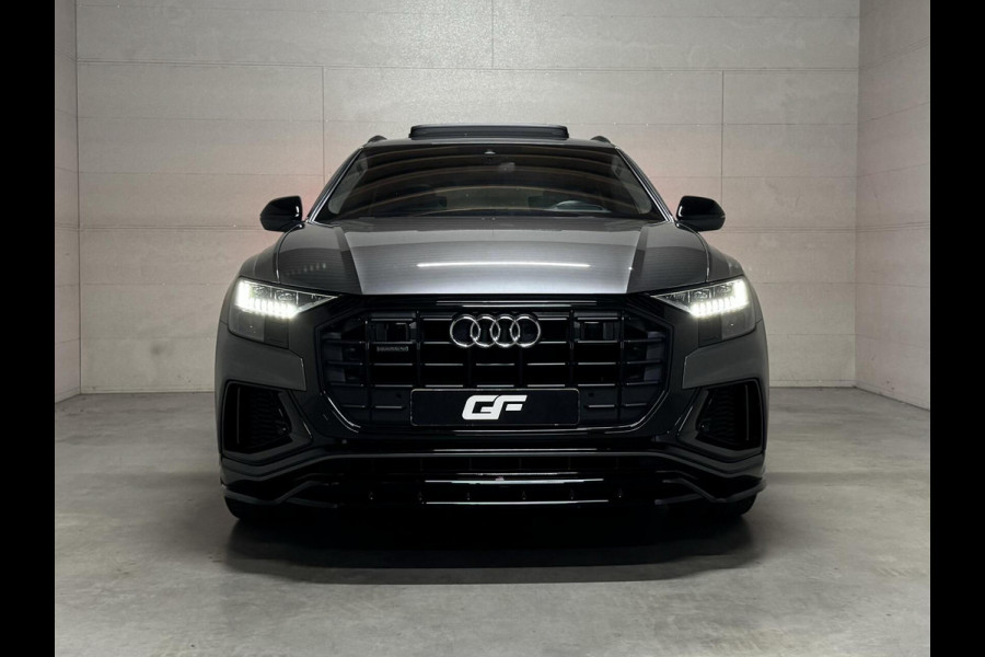 Audi Q8 55 TFSI Quattro S-Line Black Edition RS-Seats Pano