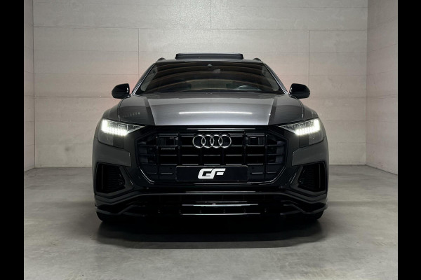 Audi Q8 55 TFSI Quattro S-Line Black Edition RS-Seats Pano