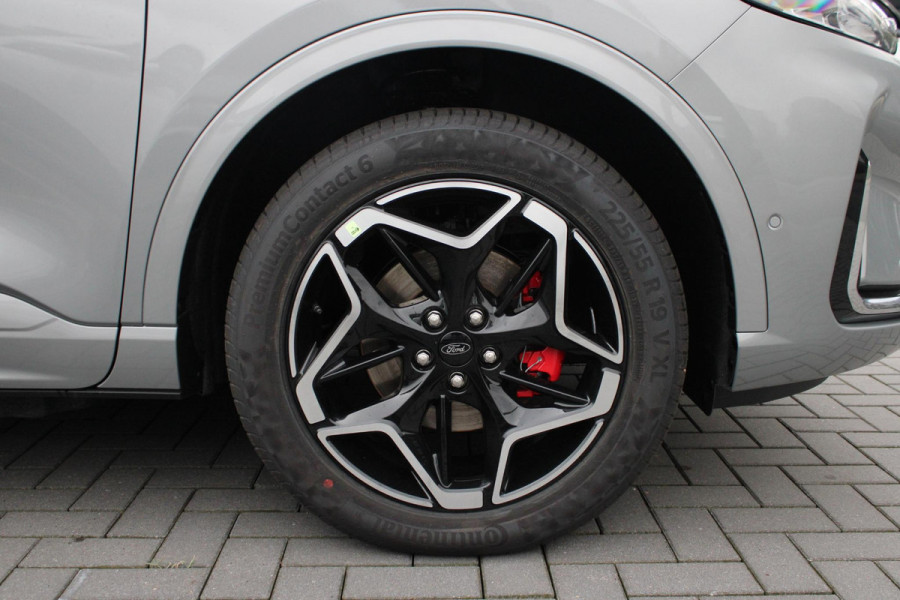 Ford Kuga 2.5 PHEV ST-Line X 243pk Wegklapbare Trekhaak | Winterpack | Panorama dak | 19 inch velgen | Technology Pack | Solar Silver