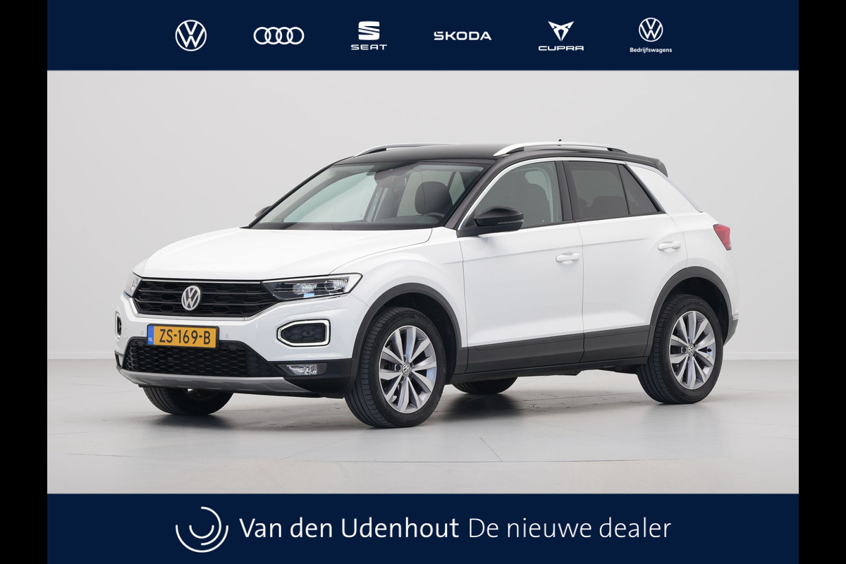 Volkswagen T-Roc 1.0 TSI Style Navigatie Stoelverwarming Pdc Side Assist Volkswagen T-Roc 1.0 TSI Style Navigatie Stoelverwarming Pdc Side Assist