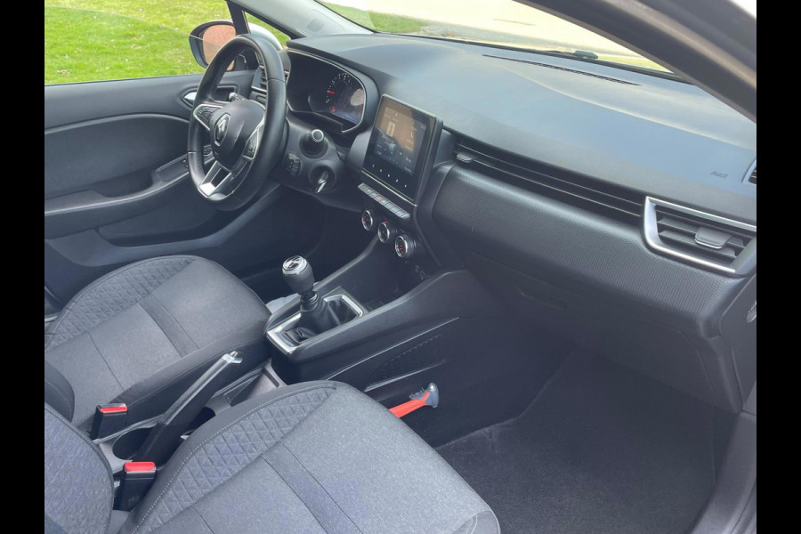 Renault Clio 1.0 TCe Nieuw model Navigatie Carplay Airco